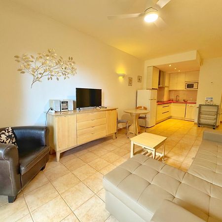 797 Holiday Rentals- Precioso Piso Con Vistas Al Jardin En Benalbeach Benalmadena Exterior photo