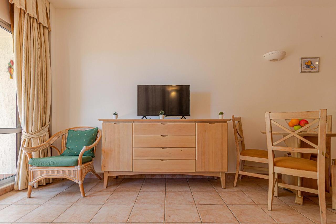 797 Holiday Rentals- Precioso Piso Con Vistas Al Jardin En Benalbeach Benalmadena Exterior photo